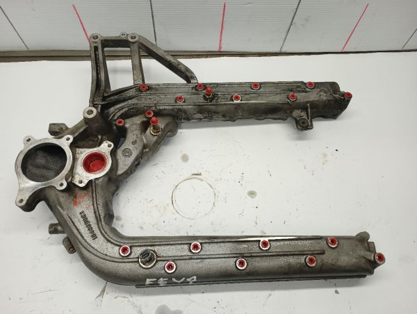 2004 Ford Excursion Lower Engine Intake Manifold (OEM)