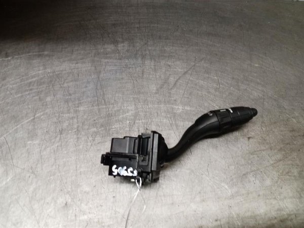 2015, 2016, 2017, 2018, 2019, 2020, 2021, 2022, 2023, 2024 Ford Edge Wiper Combination Switch - Right (Passenger) (OEM)