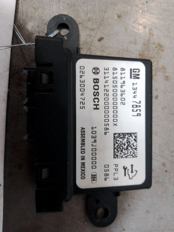 OEM Park Assist Control Module for 2014, 2015 Cadillac, Chevrolet, & GMC - Rear